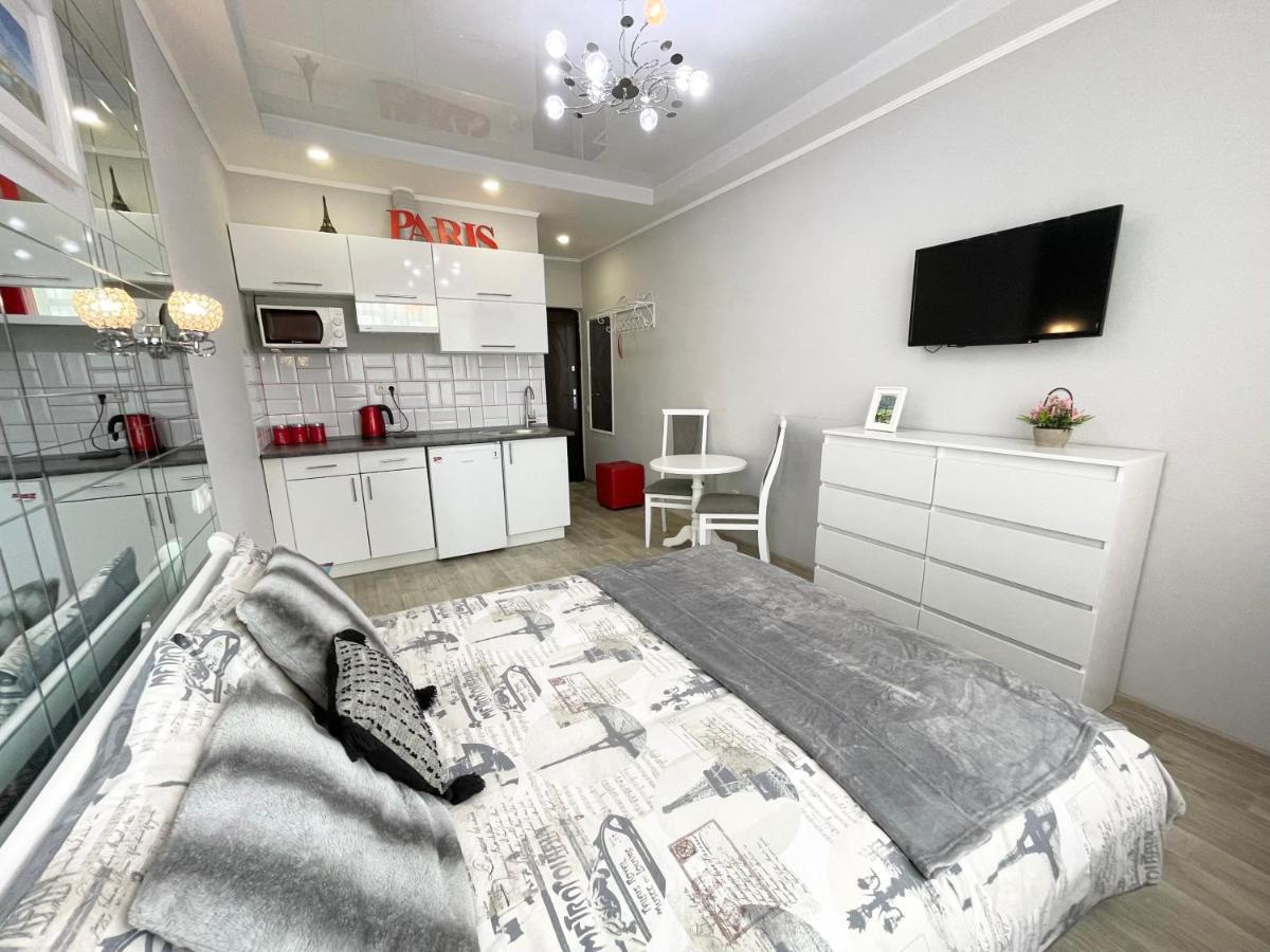 Apartment Studio Paris 51 Irpin Extérieur photo